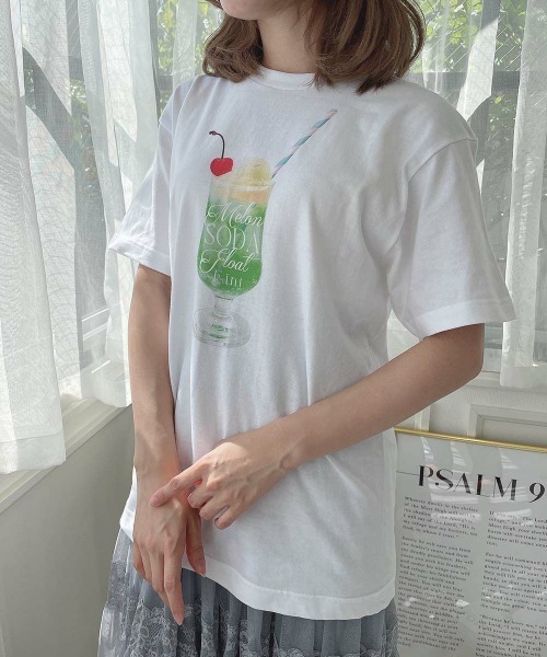 F i.n.t（フィント）の「クリームソーダプリントTシャツ/SweetsCollection（Tシャツ/カットソー・レディース・ホワイト・FREE）」の4枚目の写真