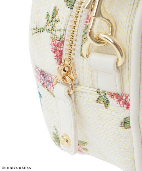 Maison de FLEUR(メゾンドフルール)の「日比谷花壇コラボ ゴブランショルダー(ショルダーバッグ・レディース・アイボリー・FREE)」の10枚目の写真
