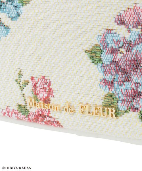 Maison de FLEUR(メゾンドフルール)の「日比谷花壇コラボ ゴブランショルダー(ショルダーバッグ・レディース・アイボリー・FREE)」の11枚目の写真
