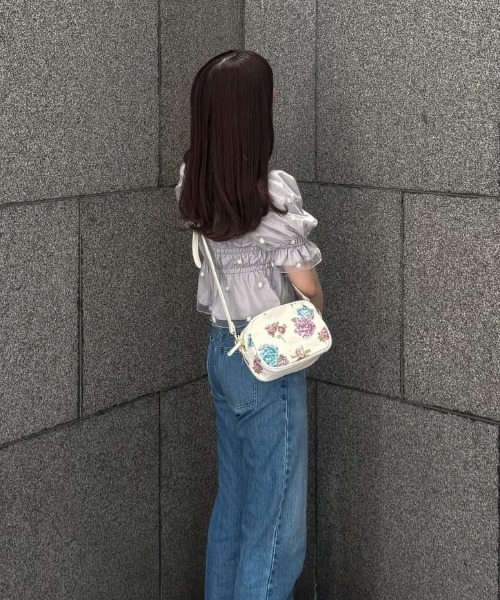 Maison de FLEUR(メゾンドフルール)の「日比谷花壇コラボ ゴブランショルダー(ショルダーバッグ・レディース・アイボリー・FREE)」の15枚目の写真