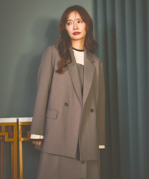 mysty woman（ミスティウーマン）の「【無地＆チェック】アソートダブルジャケット  583342（テーラードジャケット・レディース・グレイッシュベージュ/ベージュ/モカ・FREE）」の3枚目の写真