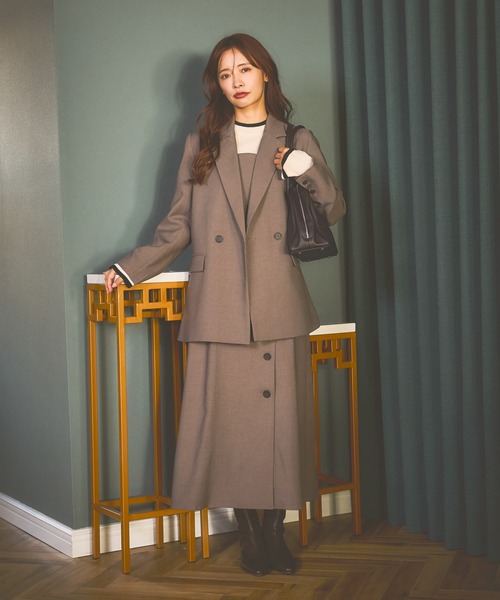 mysty woman（ミスティウーマン）の「【無地＆チェック】アソートダブルジャケット  583342（テーラードジャケット・レディース・グレイッシュベージュ/ベージュ/モカ・FREE）」の4枚目の写真