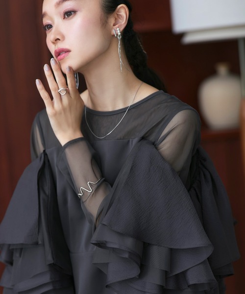 RUIRUE BOUTIQUE（ルイルエブティック）の「オケージョンドレス 結婚式 ストレッチ ｜ ボリューム フリルスリーブ タイトワンピース ドレス ｜ 二次会 披露宴 美脚 ワンピース オケージョン お呼ばれ パーティードレス（ドレス・レディース・ブラック×ベージュ/ブラック/チャコール・LL/L/M/S）」の17枚目の写真
