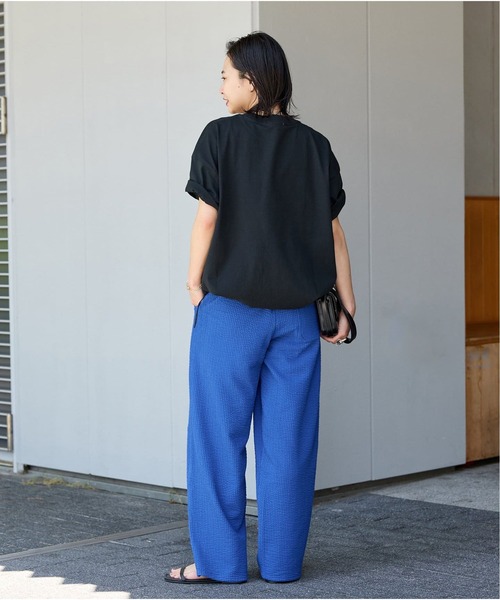 JOURNAL STANDARD（ジャーナルスタンダード）の「《追加7》シャーリングＴシャツ（Tシャツ/カットソー・レディース・ホワイト/ブラウン系その他/ブラック・FREE）」の14枚目の写真