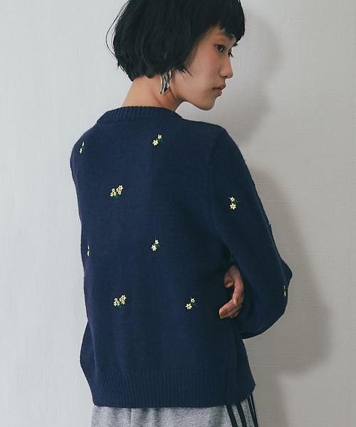 ANOTHER S（アナザーエス）の「花柄刺繍カーディガン（カーディガン/ボレロ・レディース・ブラック/チャコールグレー/ネイビー/ブラウン・FREE）」の21枚目の写真