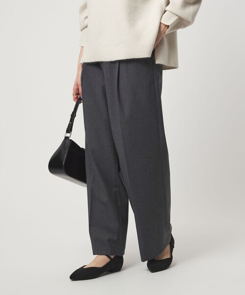 green label relaxing（グリーンレーベルリラクシング）の「［size SHORT/TALLあり］キチントボトムス サキソニー ワイド パンツ（スラックス・レディース・オフホワイト/ブラック/その他1/ベージュ/ダークグレー/その他2/その他3・TALL/40/38/36/SHORT）」の4枚目の写真