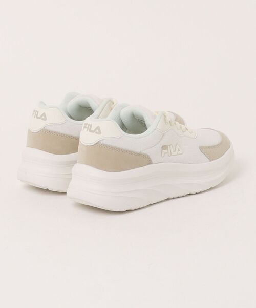 FILA(フィラ)の「【FILA】Gioia2(スニーカー・レディース・ベージュ・22.5cm/23.0cm/23.5cm/24.0cm/24.5cm/25.0cm)」の2枚目の写真