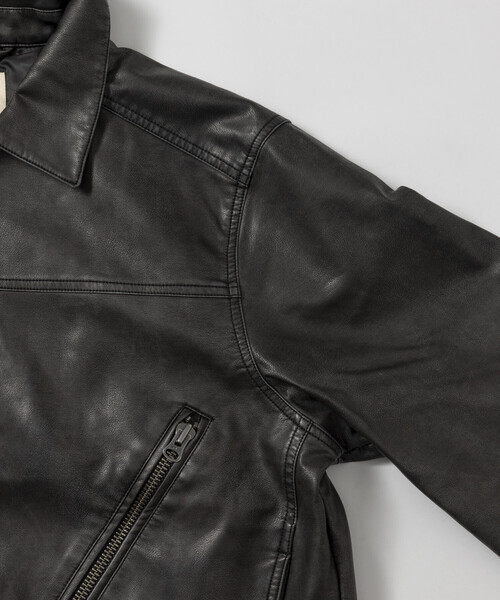 FREAK'S STORE(フリークスストア)の「FREAK’S STORE/フリークスストア レザレット ジップ ライダースジャケット / LEATHERETTE RIDERS JACKET(ブルゾン・メンズ・ブラウン/チャコールグレー/ブラック・LARGE/MEDIUM)」の14枚目の写真
