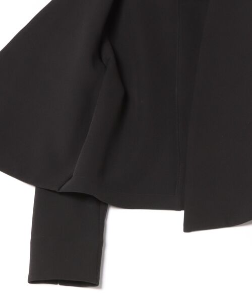 PREFERIR（プレフェリール）の「結婚式 フォーマル セレモニー ノーカラージャケット(S,M,L,XL)（ノーカラージャケット・レディース・ブラック/ベージュ/ネイビー・MEDIUM/LARGE/X-LARGE/SMALL）」の5枚目の写真