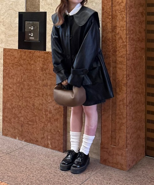 idem(イデム)の「big collar vegan leather jacket / ビッグカラーフェイクレザージャケット(ノーカラージャケット・レディース・ブラック/ブラウン・FREE)」の15枚目の写真