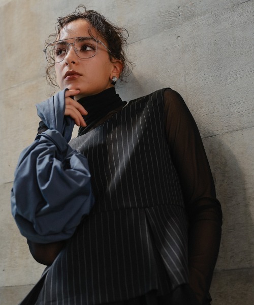 Callarus（カラルス）の「〔Callarus〕偏光タフタデザインバッグ（ハンドバッグ・レディース・ボルドー/マスタード/ネイビー・FREE）」の2枚目の写真