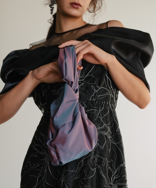 Callarus（カラルス）の「〔Callarus〕偏光タフタデザインバッグ（ハンドバッグ・レディース・ボルドー/マスタード/ネイビー・FREE）」の3枚目の写真