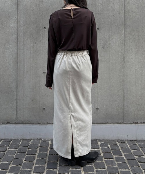 &g'aime(アンジェム)の「【&g'aime】レザーライクIラインスカート Leather-Look I-Line Skirt(スカート・レディース・アイボリー/ブラック/ブラウン・FREE)」の14枚目の写真