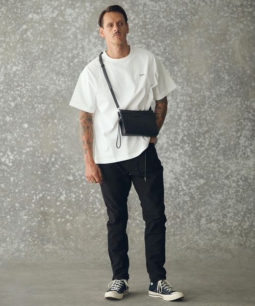 THEOREM（セオレム）の「mko13191- ADAM PATEK×THEOREM Clutch Mini Shoulder Bag クラッチショルダーバッグ(AP2529038-TR)（ショルダーバッグ・メンズ・ブラック・FREE）」の6枚目の写真