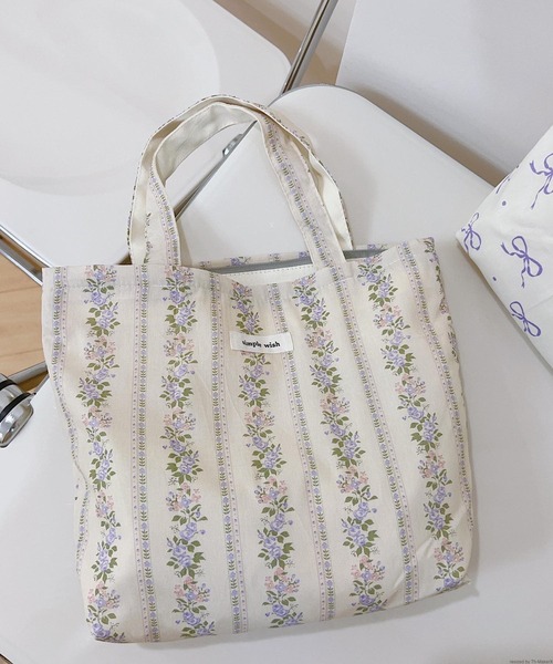 VIBGYOR(ヴィブジョー)の「Liaa/花柄 リボン ミニトート ランチバッグ A18695(トートバッグ・レディース・その他1/その他2/その他3/その他5/その他4・FREE)」の4枚目の写真