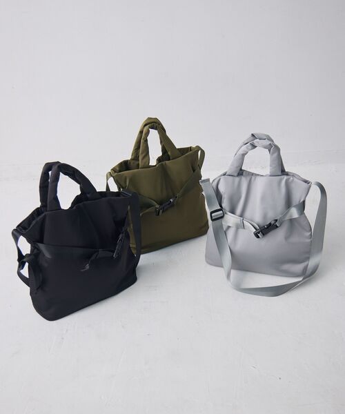 RETRO GIRL(レトロガール)の「撥水2WAYバッグ(ショルダーバッグ・レディース・ブラック/ライトグレー/グリーン・ONE SIZE)」の4枚目の写真