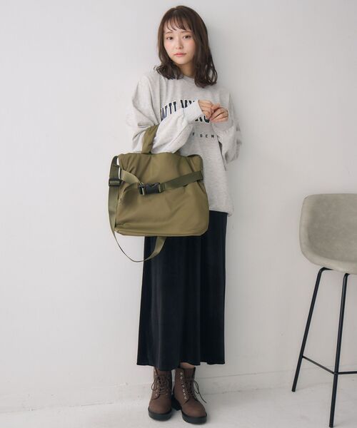 RETRO GIRL(レトロガール)の「撥水2WAYバッグ(ショルダーバッグ・レディース・ブラック/ライトグレー/グリーン・ONE SIZE)」の6枚目の写真