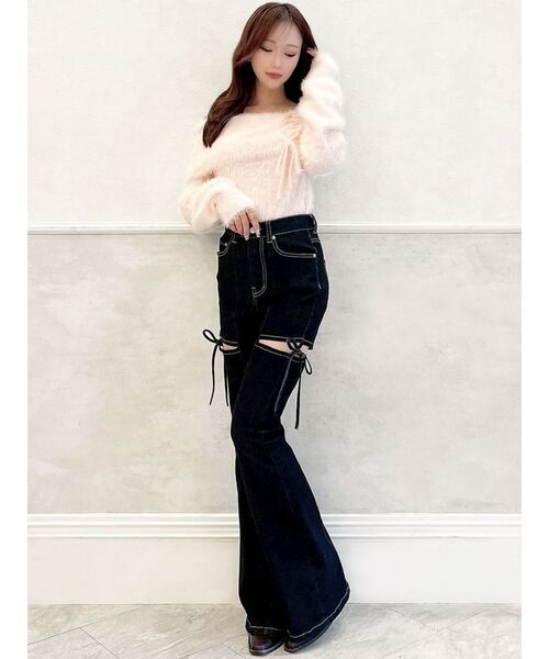 RESEXXY（リゼクシー）の「ストリングシャギーオフショルニットトップス（ニット/セーター・レディース・ホワイト/ピンク/ライトグレー・FREE）」の16枚目の写真