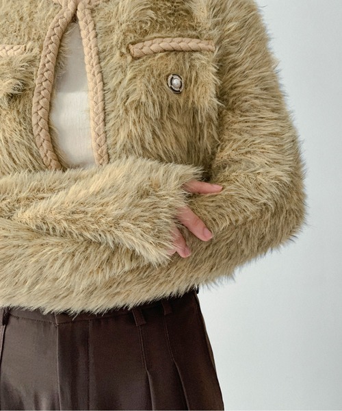 on:nue（オンニュ）の「【on:nue】[着用動画あり！] シャギーパールボタンニットジャケット（カーディガン/ボレロ・レディース・マスタード/ベージュ/グレー・FREE）」の10枚目の写真