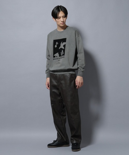 NANO universe(ナノユニバース)の「ヴィンテージライク エディトリアル デザインスウェット(スウェット・メンズ・チャコール/オフホワイト/ブラウン・L/M)」の22枚目の写真