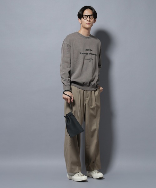 NANO universe(ナノユニバース)の「ヴィンテージライク エディトリアル デザインスウェット(スウェット・メンズ・チャコール/オフホワイト/ブラウン・L/M)」の8枚目の写真