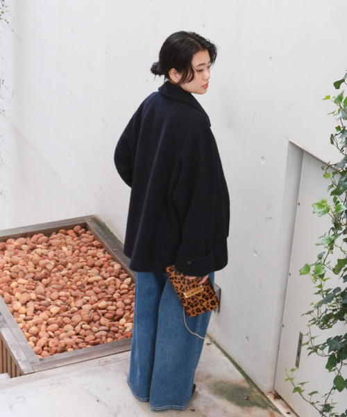 Rouge vif Anna(ルージュヴィフアンナ)の「【2サイズ展開】ウール混ショート丈スライバーコート(ピーコート・レディース・ネイビー/グレー/ストライプ・36/38)」の20枚目の写真