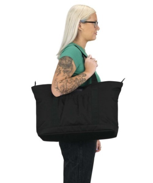 JANSPORT(ジャンスポーツ)の「【JANSPORT/ジャンスポーツ】DAILY TOTE 軽量 トートバッグ ジッパー開閉式 内側ポケット(トートバッグ・レディース・グレイッシュブルー/ネイビー/ブラック/スモークピンク・FREE)」の19枚目の写真