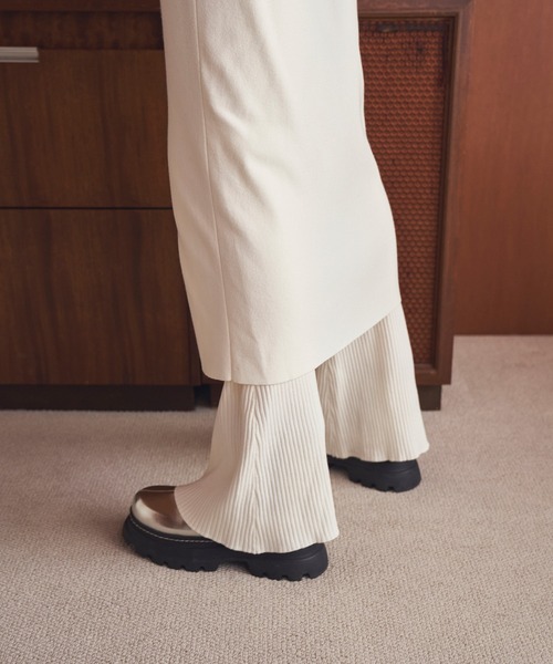 OMMO(オーエムエムオー)の「LONG SK LAYERED KT PT(その他パンツ・レディース・ブラック/オフホワイト/レッド・36/38)」の21枚目の写真