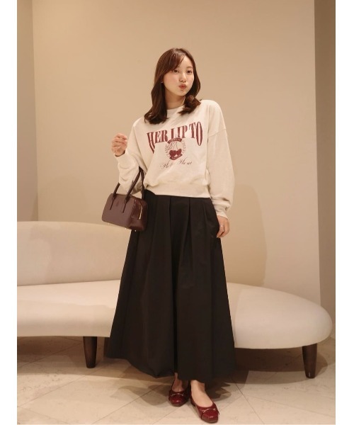 Her lip to（ハーリップトゥー）の「Classic Cherry Sweatshirt