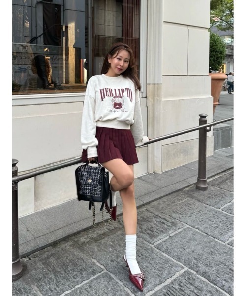 Her lip to（ハーリップトゥー）の「Classic Cherry Sweatshirt