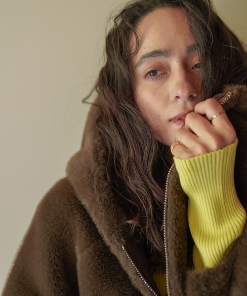 Bou Jeloud（ブージュルード）の「フェイクファーコート（その他アウター・レディース・グレー/モカ・FREE）」の17枚目の写真