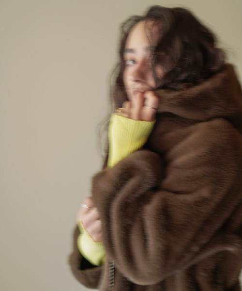 【美品】Bou Jeloud　ブージュルード　ケープコート　フォックスファー セール】フェイクファーコート（その他アウター）｜Bou Jeloud