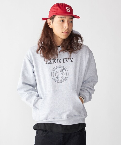 SHIPS（シップス）の「SHIPS×TAKE IVY:『TAKE NVY』カレッジロゴ スウェット フーディ（パーカー・メンズ・ライトグレー/ネイビー・SMALL/MEDIUM/LARGE）」の12枚目の写真