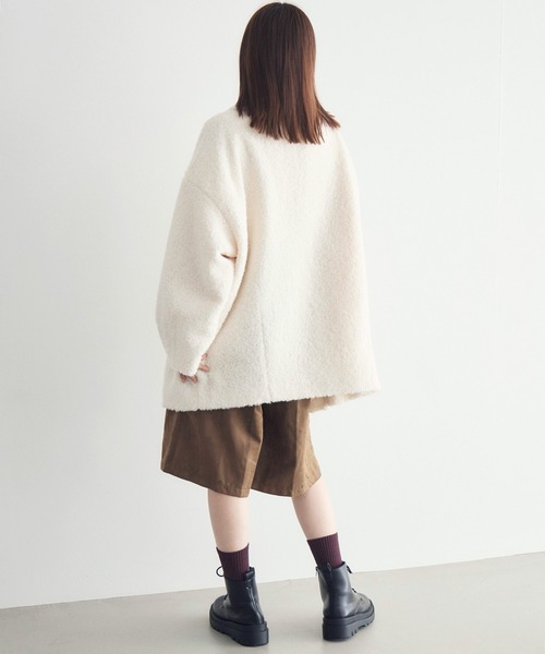 RETRO GIRL(レトロガール)の「【WEB限定】ループボアテーラードコート(チェスターコート・レディース・ブラック/チャコールグレー/ベージュ/ブラウン/アイボリー・FREE)」の15枚目の写真