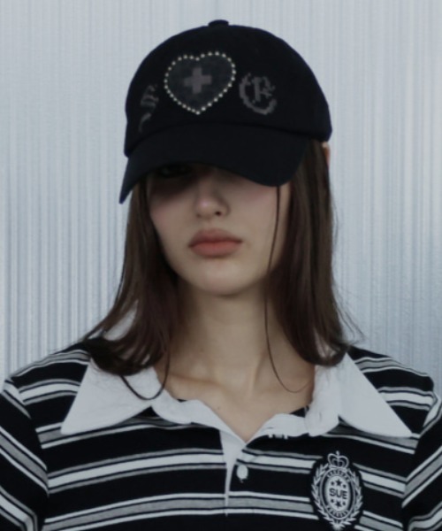 SETUPEXE(セットアップイーエックスイー)の「【SETUP‐EXE】LEO APPLIQUE BALL CAP / 【セットアップエグゼ】レオアップリケキャップ(キャップ・レディース・ブラック/ベージュ・ONE SIZE)」の1枚目の写真