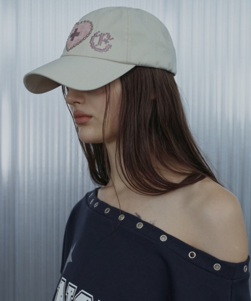 SETUPEXE(セットアップイーエックスイー)の「【SETUP‐EXE】LEO APPLIQUE BALL CAP / 【セットアップエグゼ】レオアップリケキャップ(キャップ・レディース・ブラック/ベージュ・ONE SIZE)」の17枚目の写真