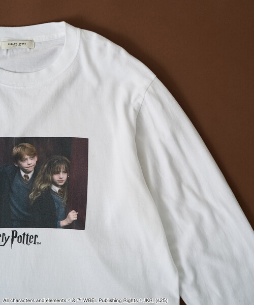 FREAK'S STORE(フリークスストア)の「『Harry Potter』 フレンズ フォトロンT(Tシャツ/カットソー・レディース・オフホワイト/パープル・フリ-/X-LARGE)」の6枚目の写真