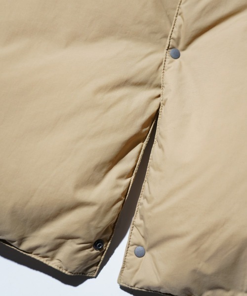 NANGA（ナンガ）の「NANGA / ナンガ DOWN PONCHO MUFFLER ダウンポンチョマフラー（マフラー・レディース・ベージュ/ブラック/アイボリー/カーキ・FREE）」の20枚目の写真