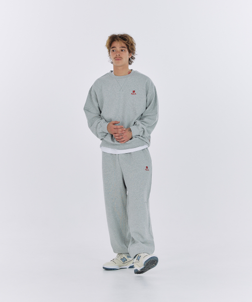 AECA（エイカ）の「EVERYDAY AECA CLOVER SWEAT SHIRTS-NAVY（スウェット・レディース・その他・LARGE/MEDIUM/X-LARGE/W）」の5枚目の写真