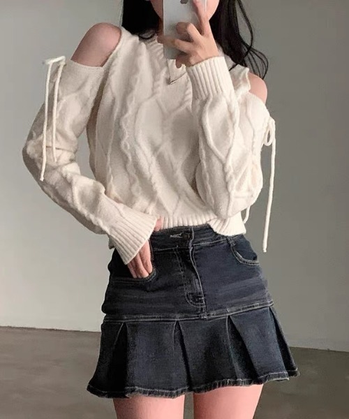 ampm(エーエムピーエム)の「ショルダーカットケーブルニットプルオーバー(ニット/セーター・レディース・レッド/ホワイト/ブラック・FREE)」の20枚目の写真