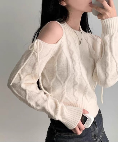 ampm(エーエムピーエム)の「ショルダーカットケーブルニットプルオーバー(ニット/セーター・レディース・レッド/ホワイト/ブラック・FREE)」の14枚目の写真