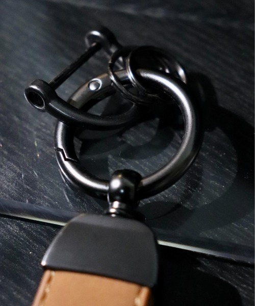 VIBGYOR(ヴィブジョー)の「フェイクレザーキーホルダー(BDS)(キーホルダー・メンズ・ブラウン/キャメル/レッド/ブラック/グレー・FREE)」の12枚目の写真