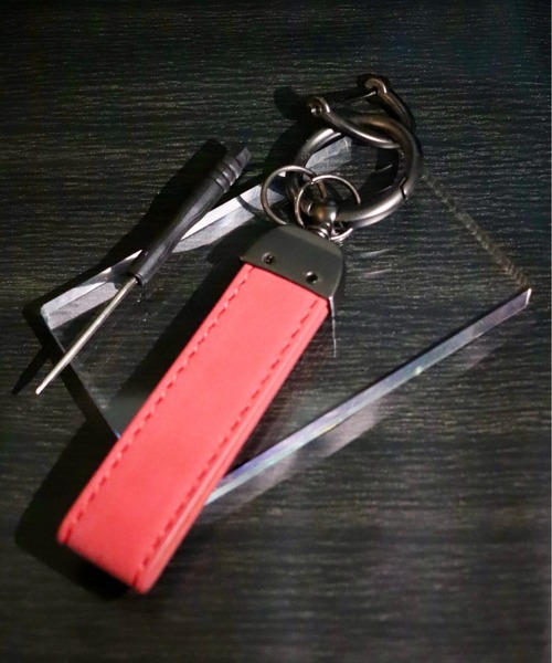 VIBGYOR(ヴィブジョー)の「フェイクレザーキーホルダー(BDS)(キーホルダー・メンズ・ブラウン/キャメル/レッド/ブラック/グレー・FREE)」の15枚目の写真