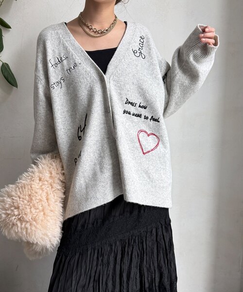 DouDou（ドゥドゥ）の「【WEB限定】 刺繍ニットカーディガン（カーディガン/ボレロ・レディース・チャコールグレー/グレー/レッド・FREE）」の5枚目の写真