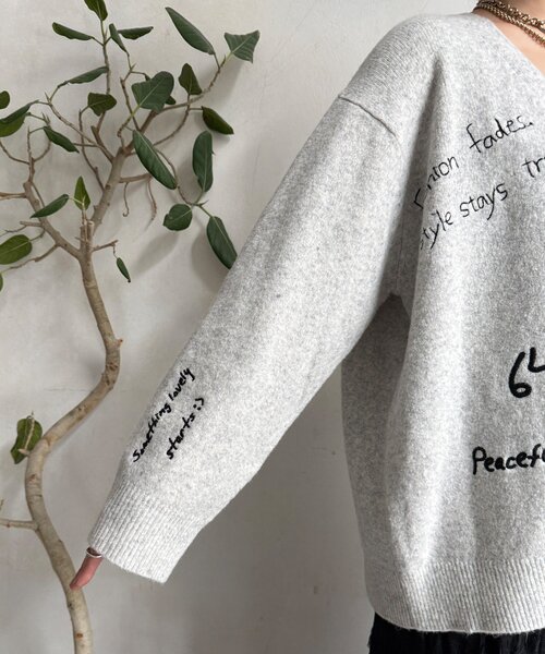 DouDou（ドゥドゥ）の「【WEB限定】 刺繍ニットカーディガン（カーディガン/ボレロ・レディース・チャコールグレー/グレー/レッド・FREE）」の12枚目の写真