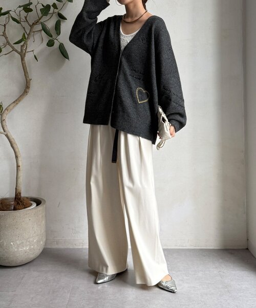 DouDou（ドゥドゥ）の「【WEB限定】 刺繍ニットカーディガン（カーディガン/ボレロ・レディース・チャコールグレー/グレー/レッド・FREE）」の19枚目の写真