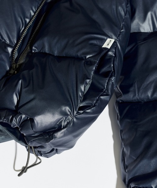 WETTEMPT（ウィテンプト）の「THINSULATE HOODED INSULATED JACKET / シンサレートフーデッド中綿ジャケット（ダウンジャケット/コート・メンズ・ネイビー/ブラック・LARGE/MEDIUM/SMALL）」の16枚目の写真