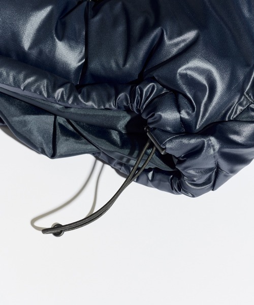 WETTEMPT（ウィテンプト）の「THINSULATE HOODED INSULATED JACKET / シンサレートフーデッド中綿ジャケット（ダウンジャケット/コート・メンズ・ネイビー/ブラック・LARGE/MEDIUM/SMALL）」の17枚目の写真