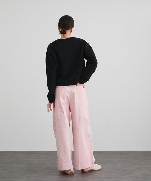 SALON adam et rope'（サロン アダム エ ロペ）の「【WEB・一部店舗限定】ブルジョンボタンクルーネックカーディガン（カーディガン/ボレロ・レディース・ブラック/グレー/ピンク・FREE）」の7枚目の写真