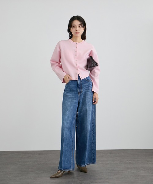 SALON adam et rope'（サロン アダム エ ロペ）の「【WEB・一部店舗限定】ブルジョンボタンクルーネックカーディガン（カーディガン/ボレロ・レディース・ブラック/グレー/ピンク・FREE）」の21枚目の写真